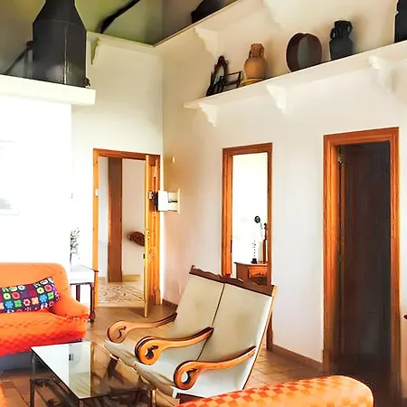 アパート Spacious In With Shared Pool *